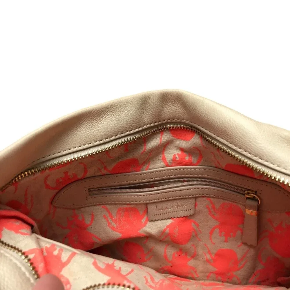 India Hicks Clutch Women OS‎ Cream Leather Foldover Beetle Print Tassel Bag